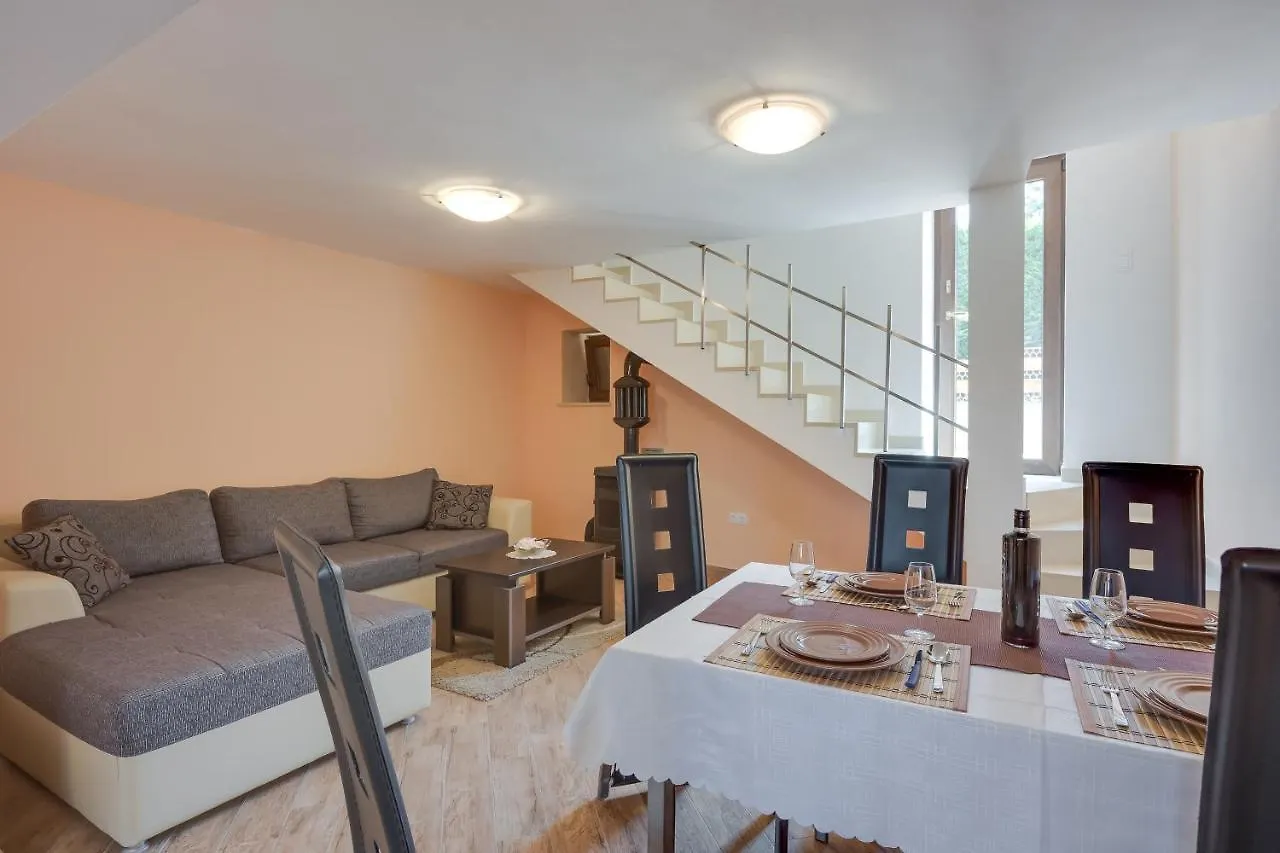 Holiday Home Ema - Happy Rentals Tar-Vabriga